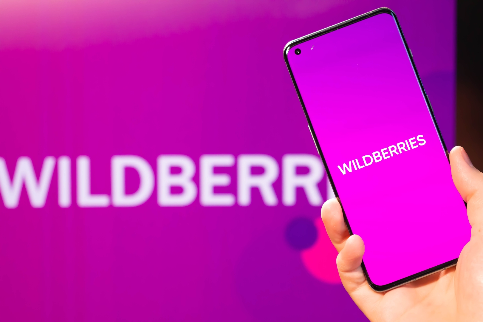 На Wildberries теперь можно забронировать размещение в отеле и пакетные  туры по России и за рубеж