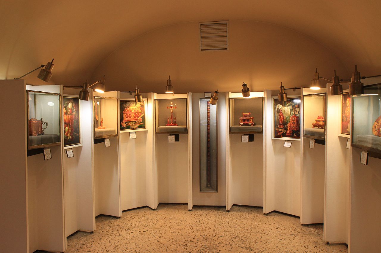Музей янтаря в калининграде фото экспонатов внутри