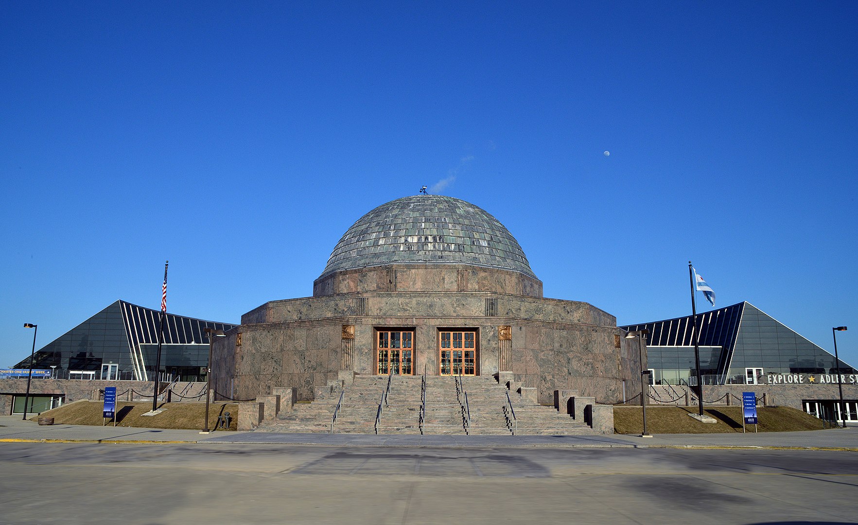 Планетарий адлер. Adler Planetarium and Astronomy Museum, Чикаго, США. Планетарий Ереван. Планетарий Адлера 1930.