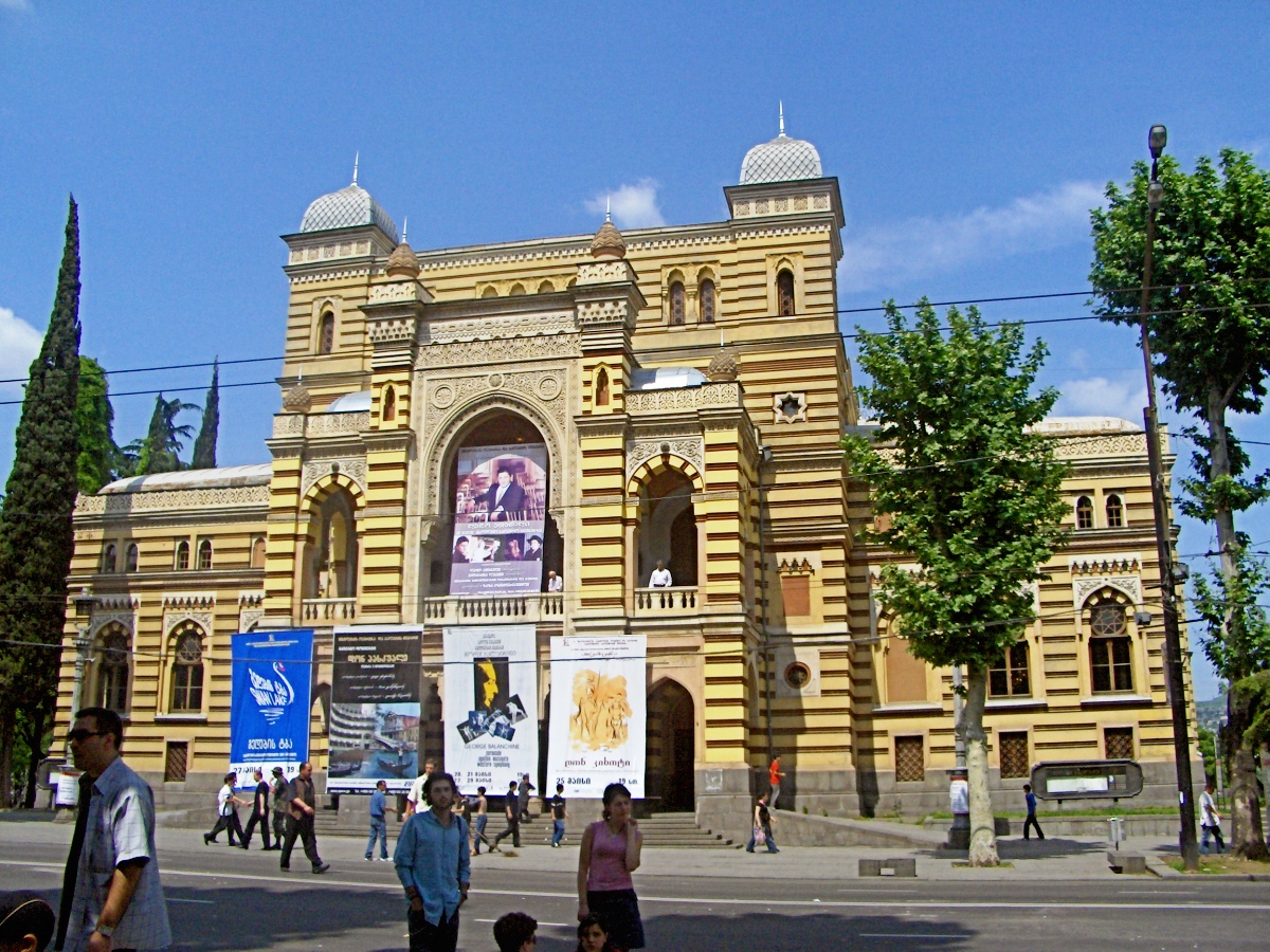 театр оперы и балета в тбилиси
