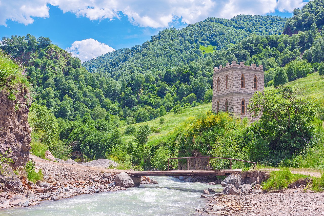 Долина нарзанов в Кабардино-Балкарии: координаты и фото, что посмотреть и  где находится Долина нарзанов в Кабардино-Балкарии