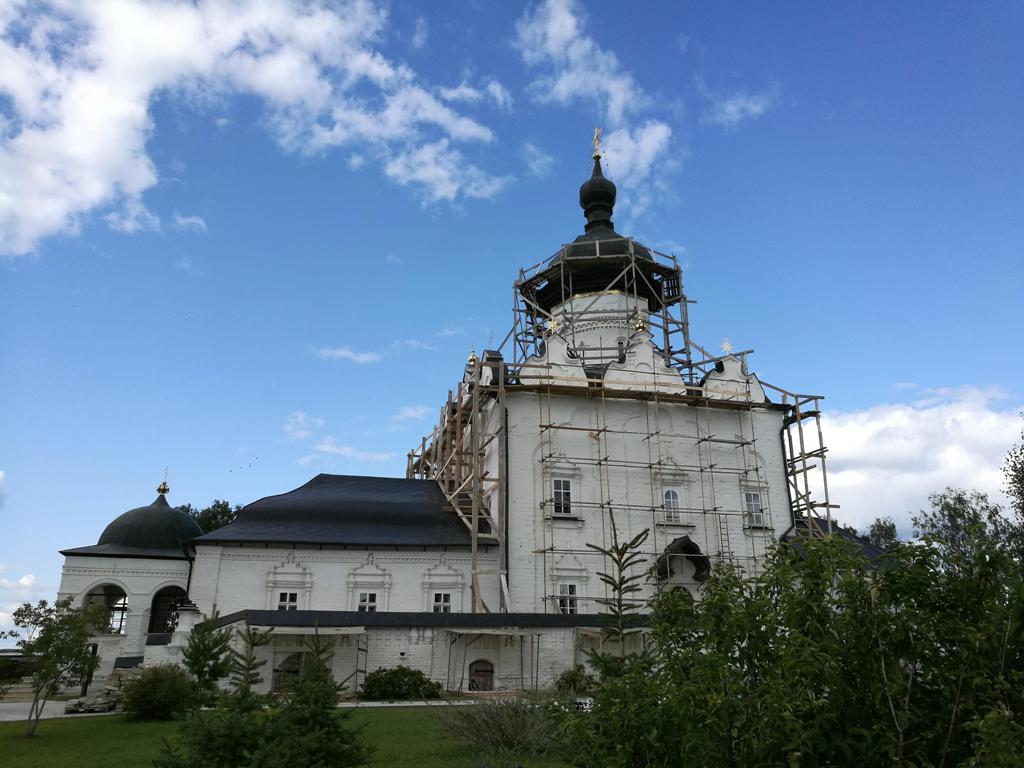 Свияжский Богородице-Успенский монастырь: описание, история, фото, точный  адрес