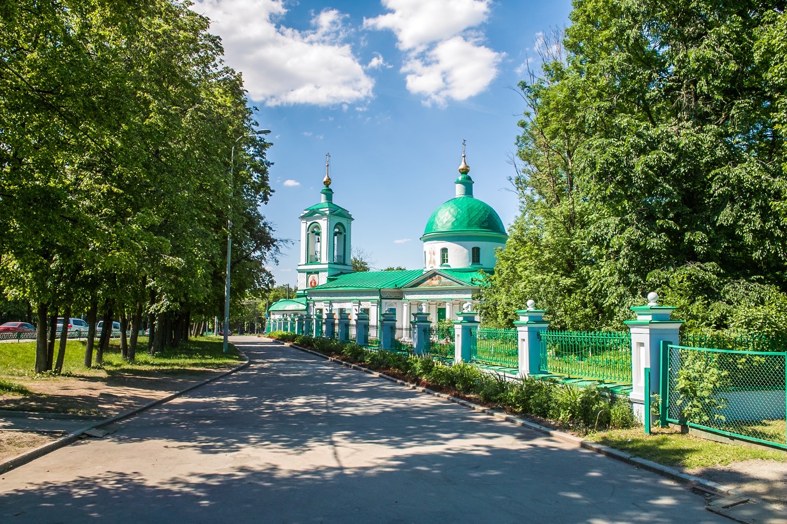 Церковь «Троицы Живоначальной» в Москве: описание, история, фото, точный  адрес