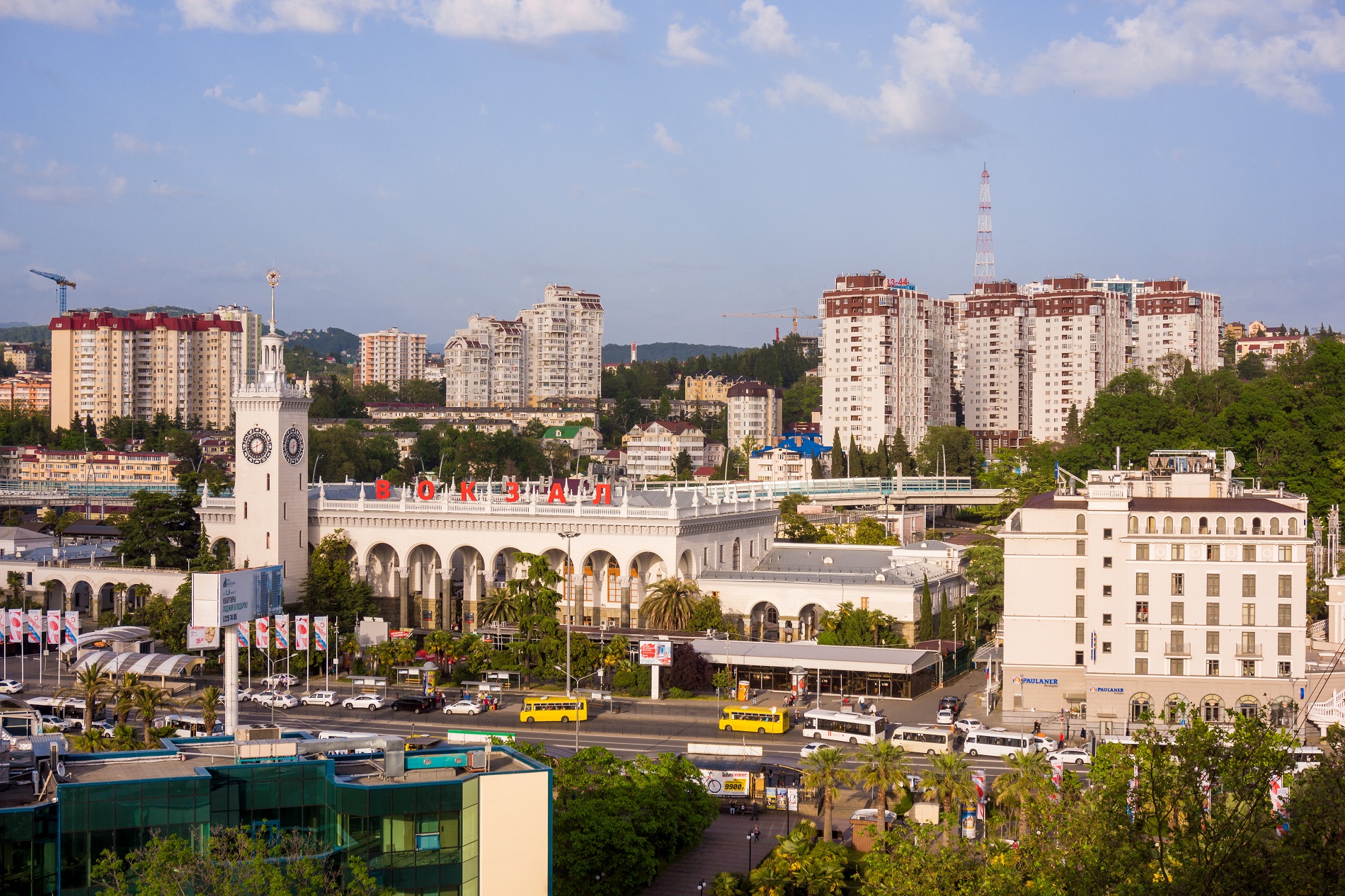 Аренда авто в Сочи — цены, документы, страховка, ПДД