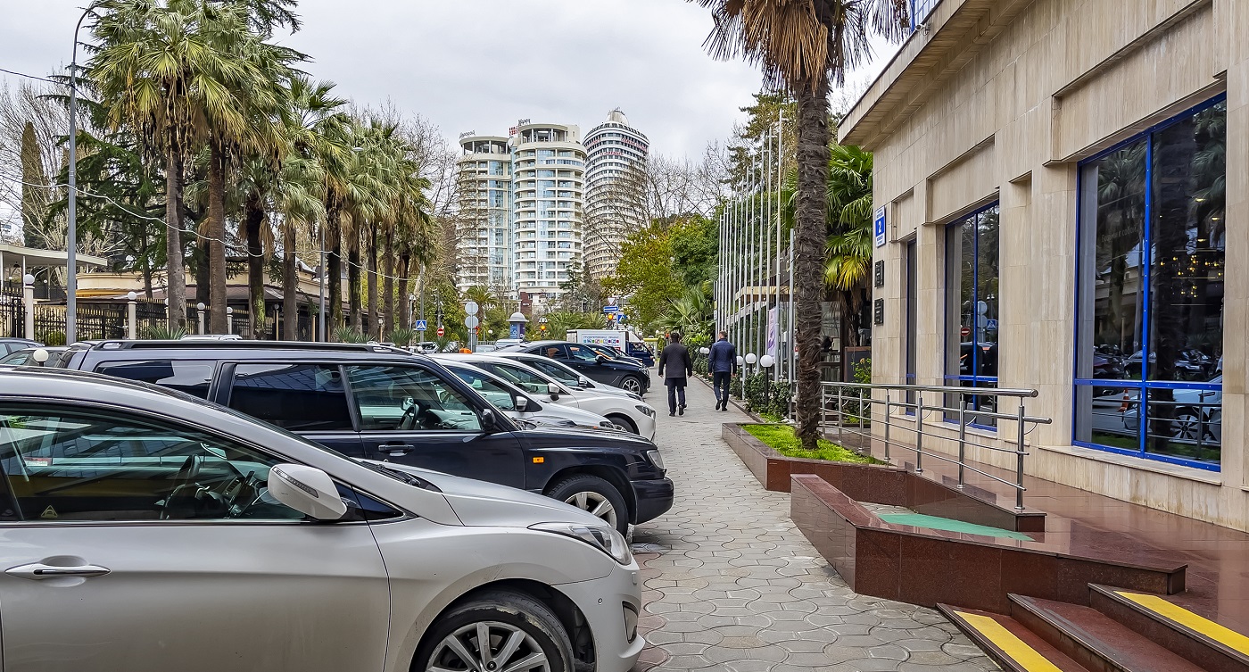 В Сочи могут ограничить движение иногороднего транспорта на летний период0