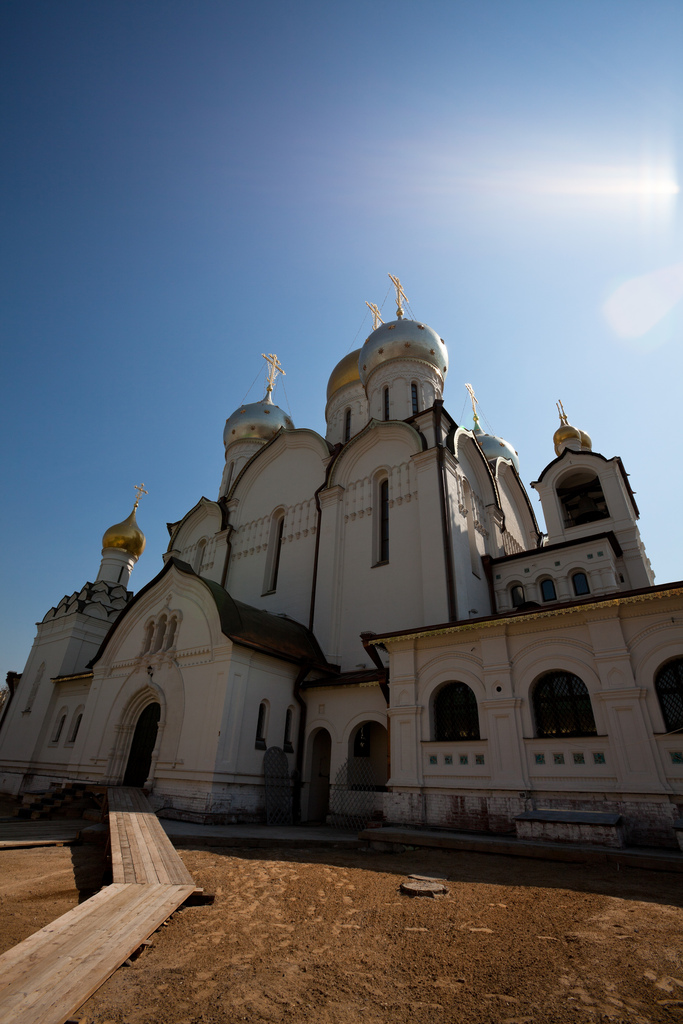 Храм на Зачатьевском переулке