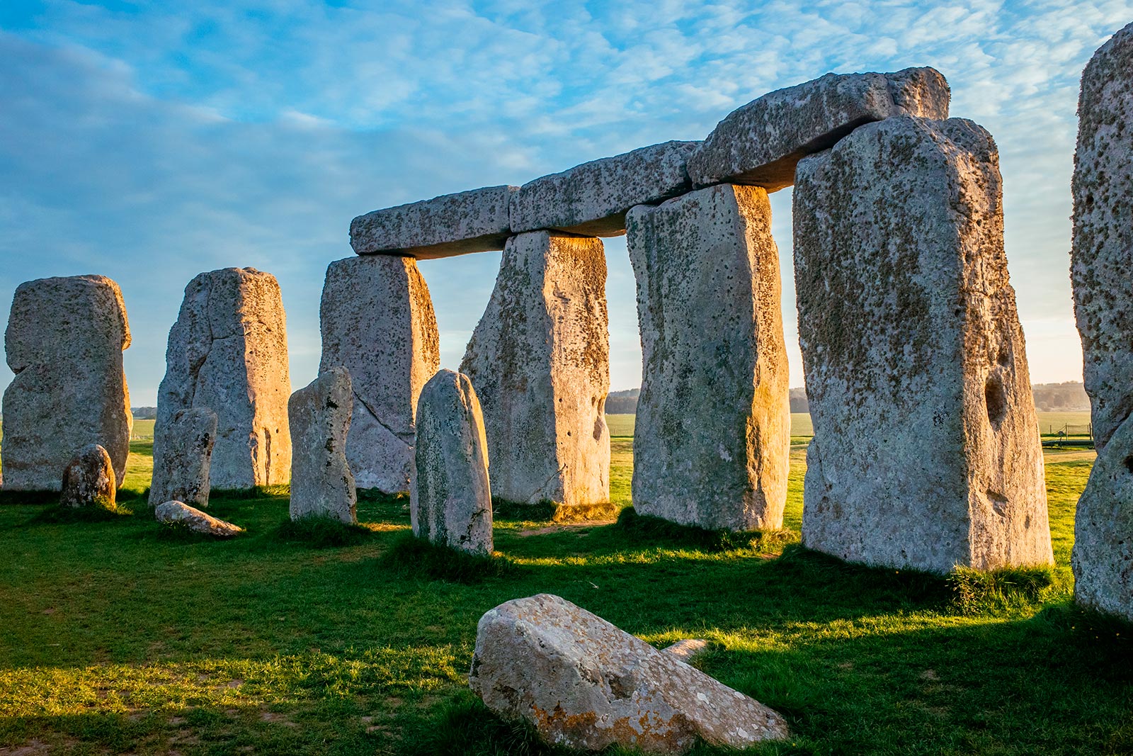 Stone england. Кромлех Стоунхендж Англия. Стоунхендж Уилтшир Великобритания. Кромлех Стоунхендж. Великобритания. Неолит. Стоунхендж близ Солсбери (Южная Англия)..