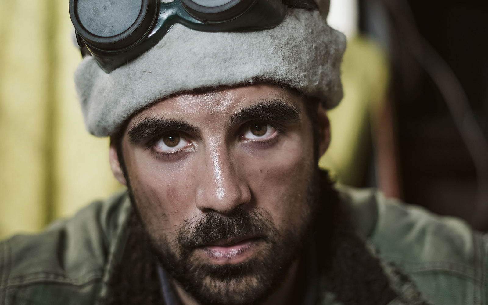 Почему российские женщины такие ухоженные, а мужчины — наоборот?