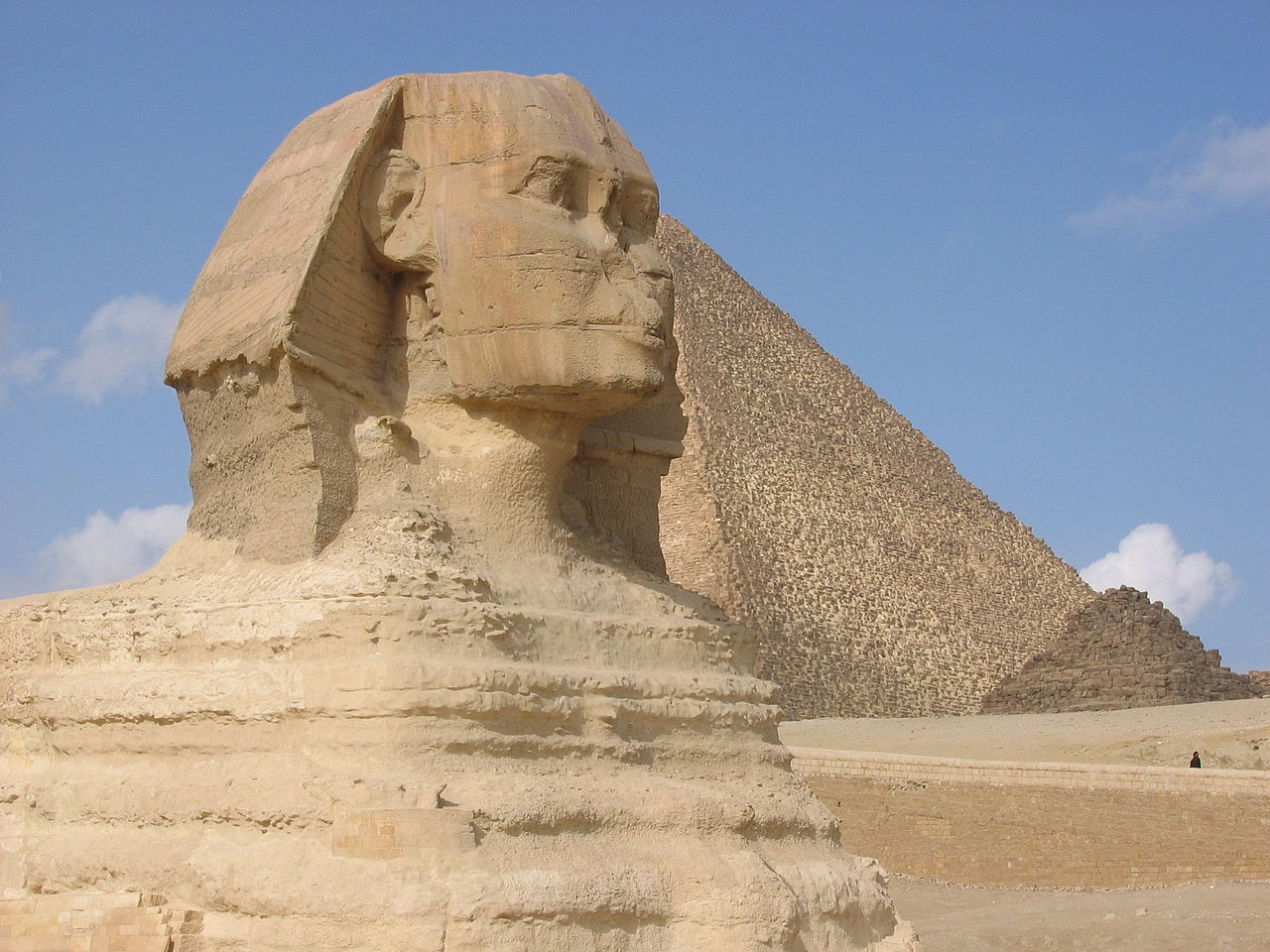 Доклад: Египет: Страна Пирамид
