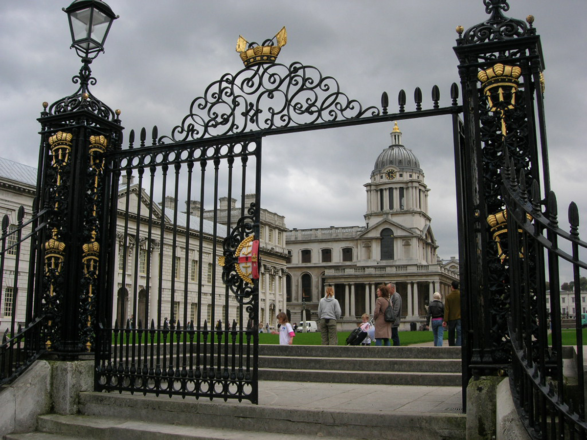 Greenwich london. Гринвич Великобритания. Гринвич Лондон. Гринвич парк Лондон. Greenwich в Англии.