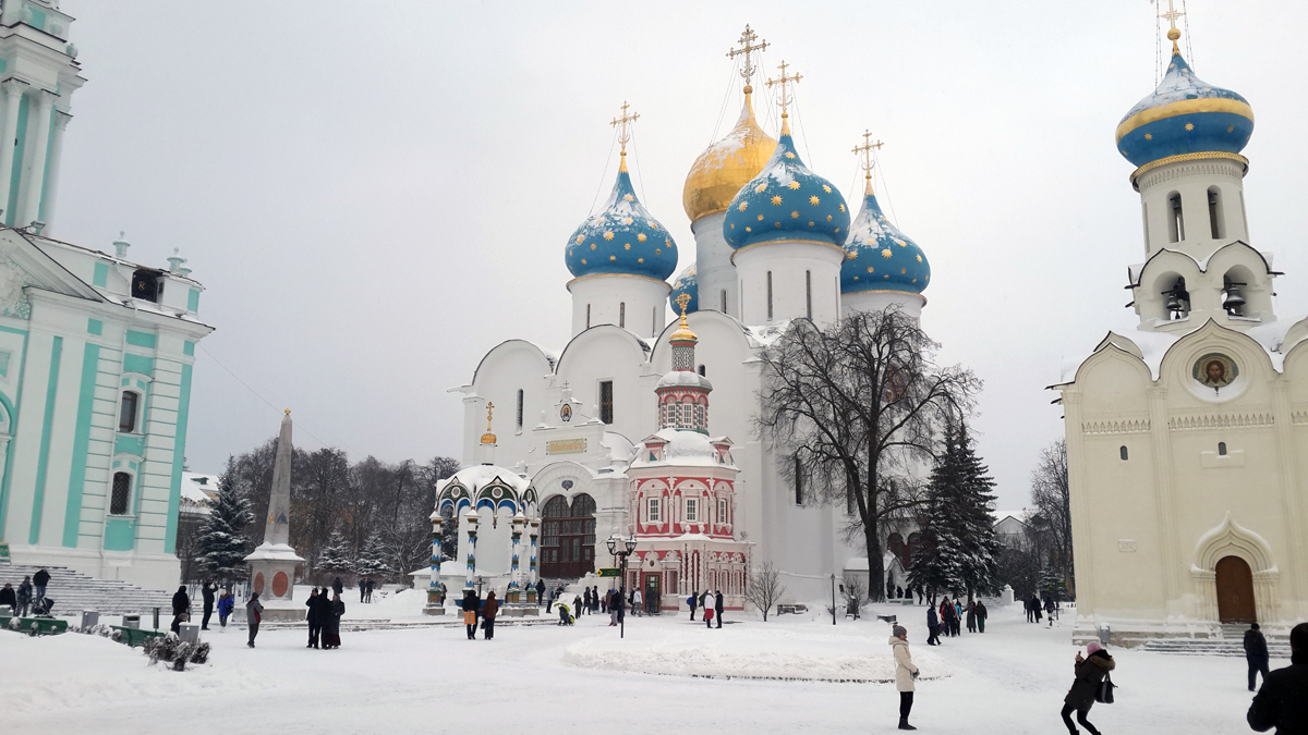 Свято Троицкая Сергиева Лавра зима