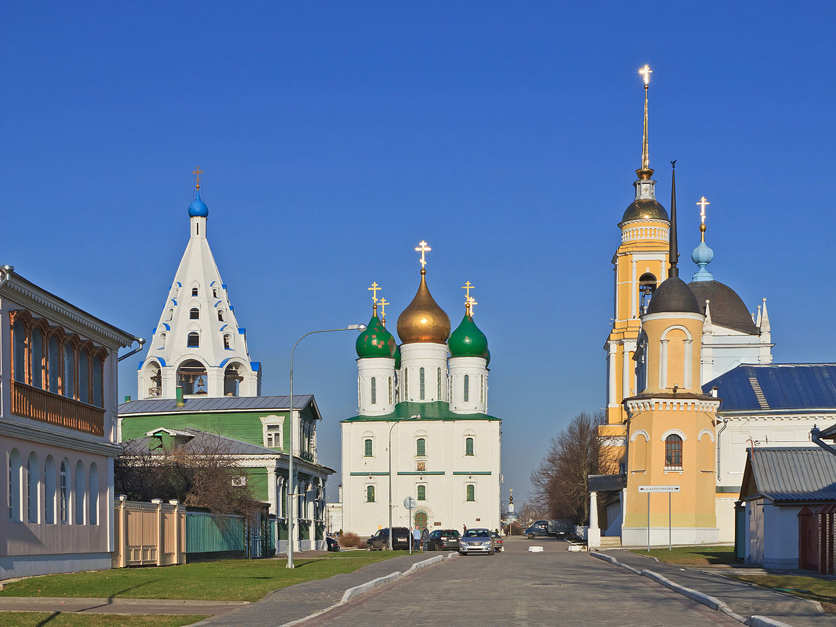 Свято-Троицкий Ново-Голутвин женский монастырь - Коломна