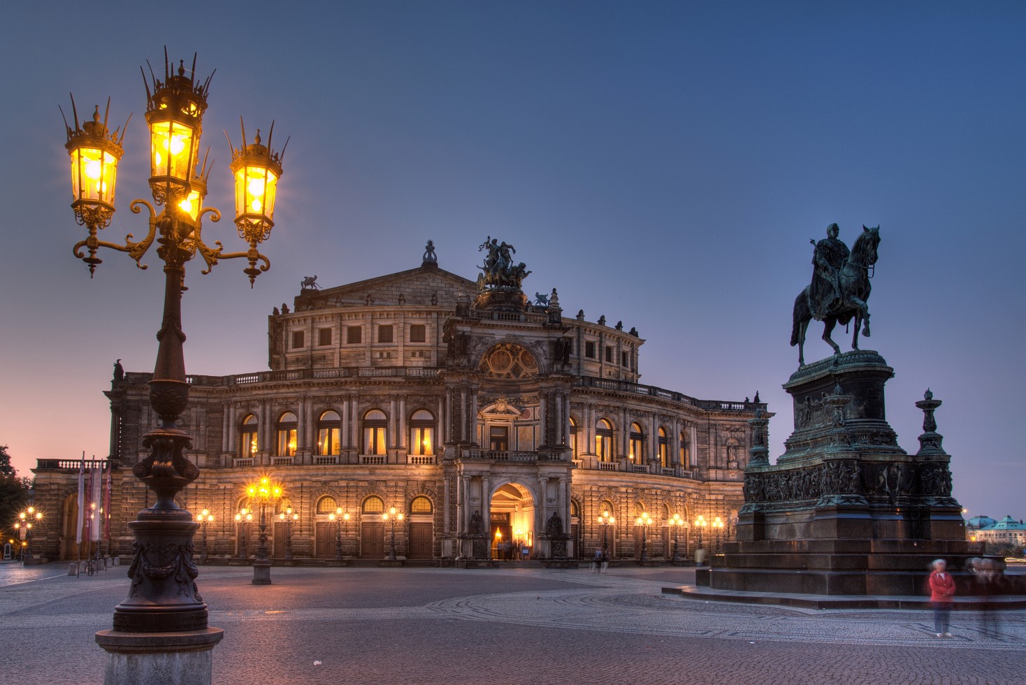 Оперный театр города Дрезден