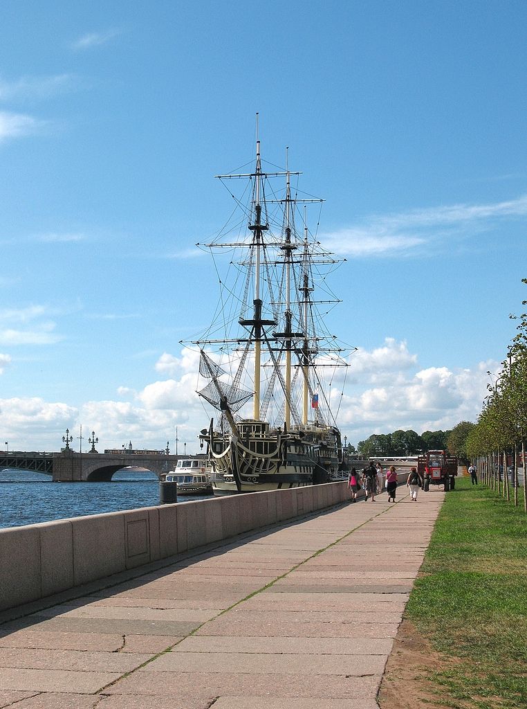 Дом корабль в санкт петербурге фото