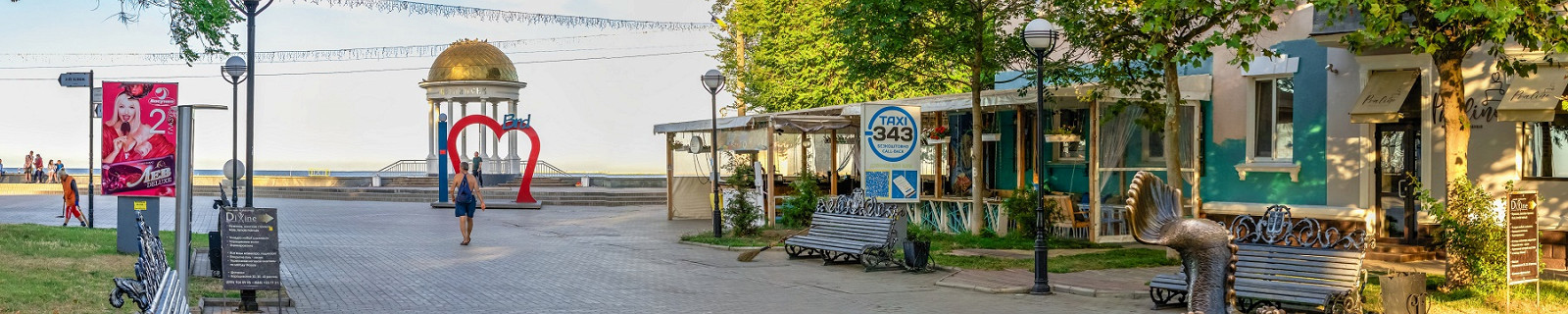 Набережная Азовского моря в Бердянске, Украина