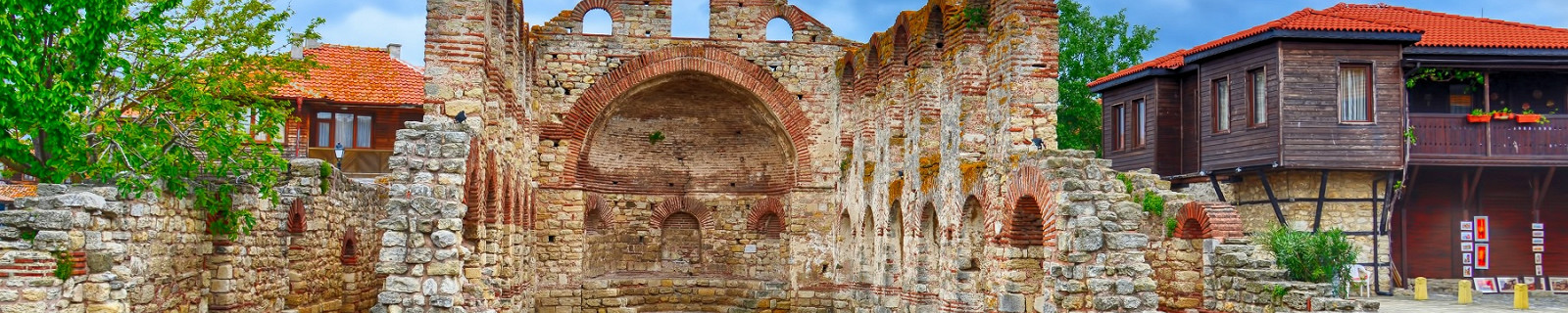 Старая церковь в Несебре, Болгария