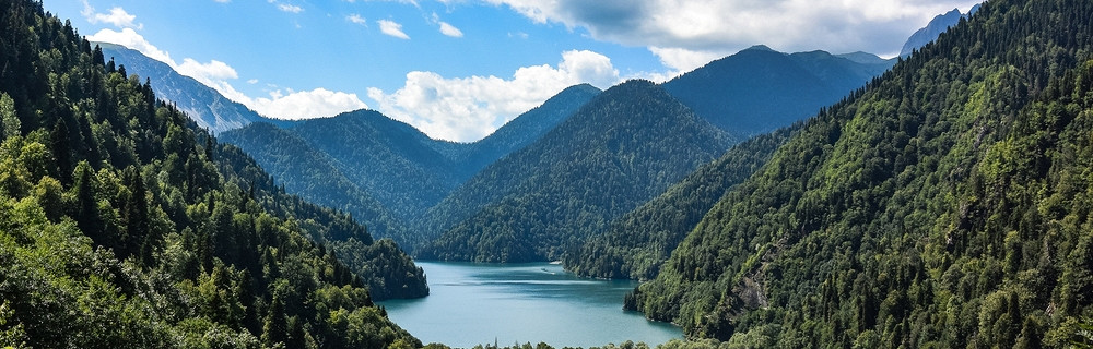 Природа Абхазии, озеро Рица
