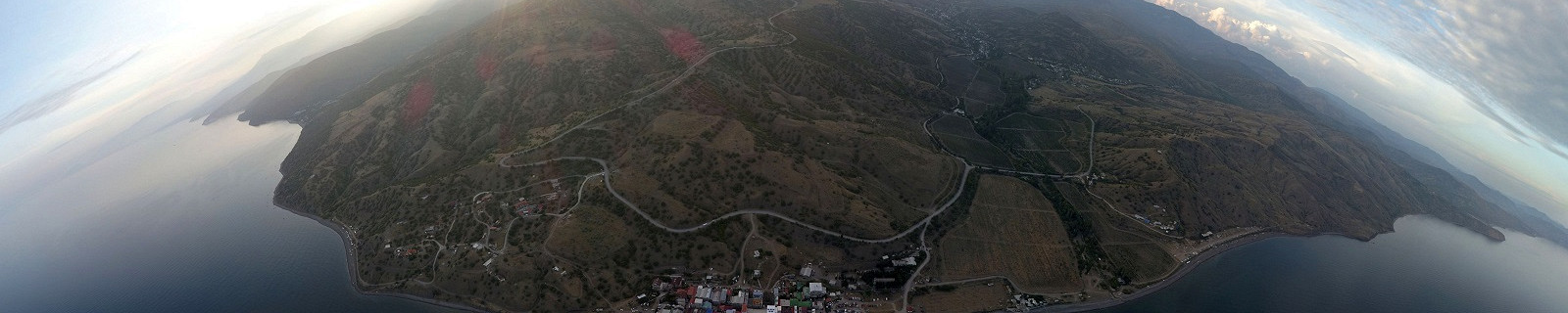 Панорама Крыма, села Приветное с высоты птичьего полета