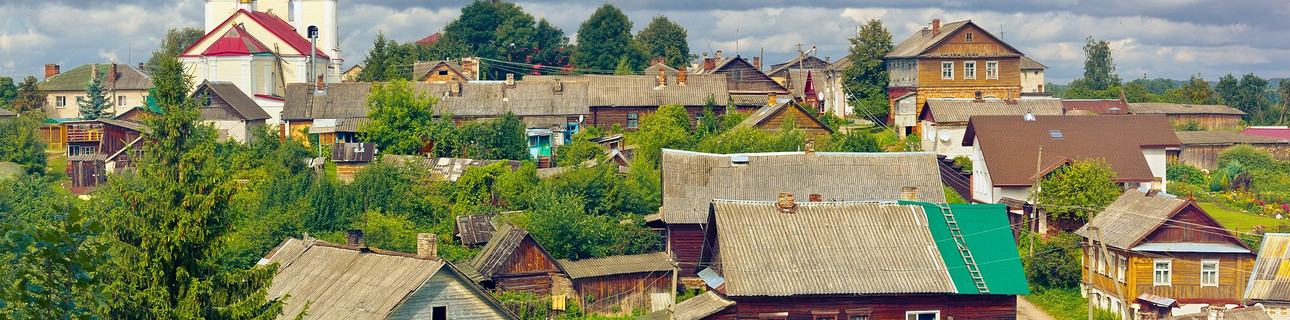 Церковь Святой Троицы и вид на старинный русский город Себеж