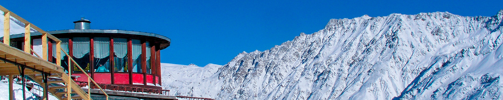 Кафе «Ай» на горе Чегет