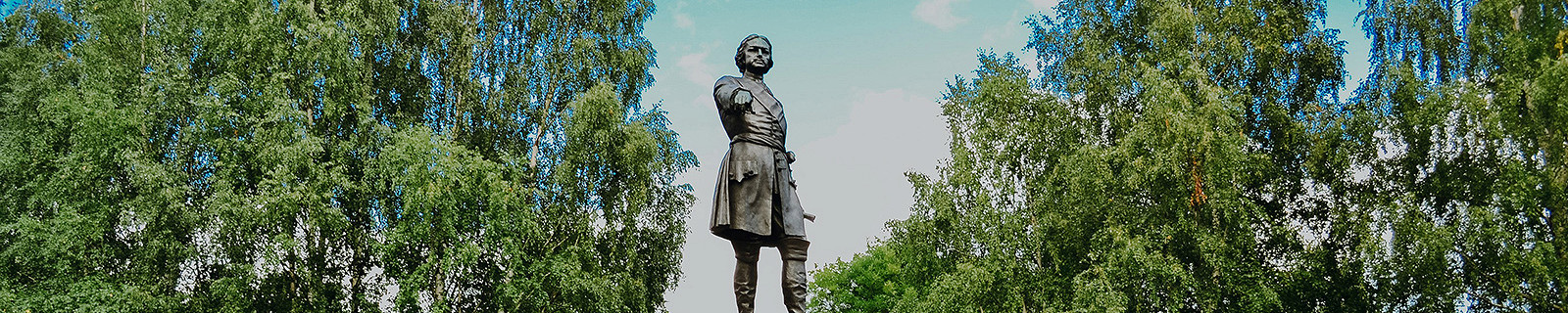 Петрозаводск - 3240px-Памятник-Петру-I-в-г.-Петрозаводске