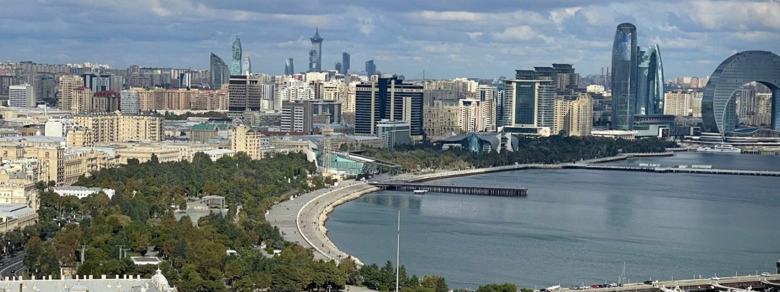 Журнал/Концерт красавчика Джареда Лето и осмотр старого Баку: отзыв о незабываемом Азербайджане