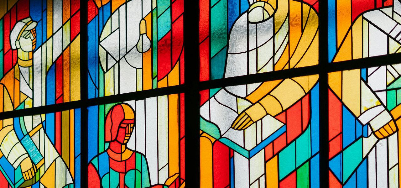 Журнал/Укрощение строптивого ударения и битва с «ихним»: типичные ошибки носителей русского языка