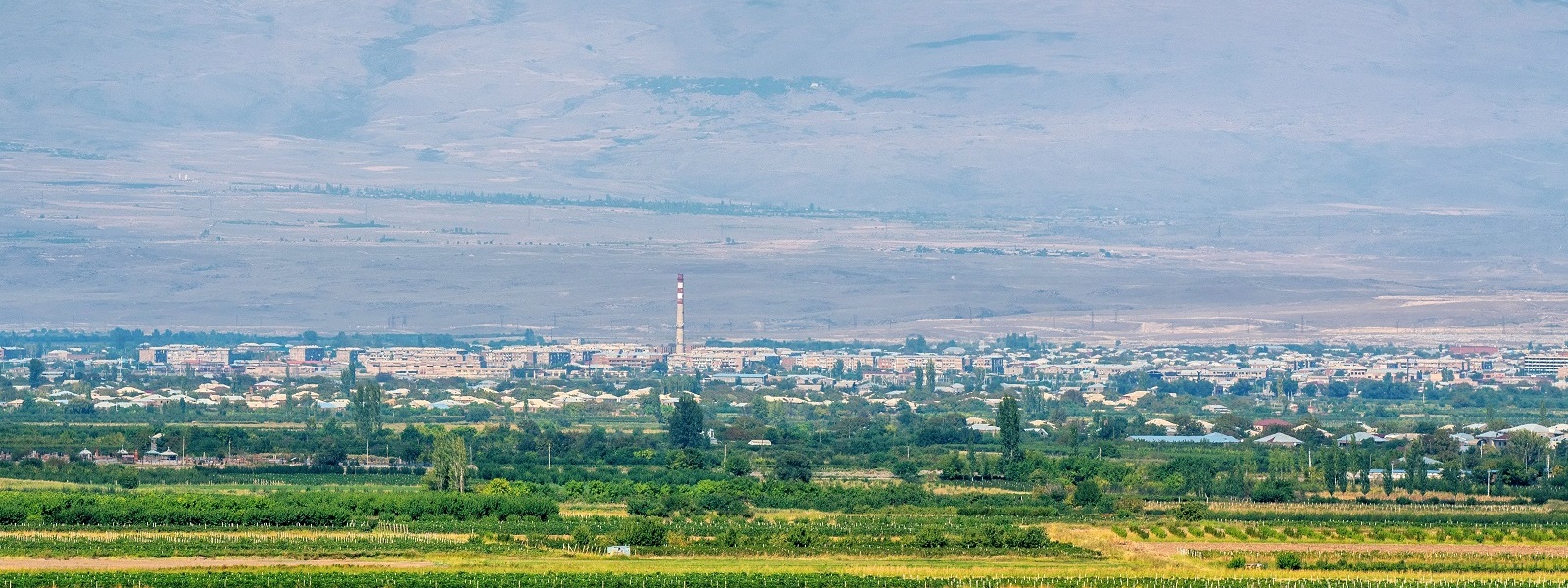 Жизнь здесь замирает, как в маленьких русских деревнях: отзыв о жизни в  армянском Армавире