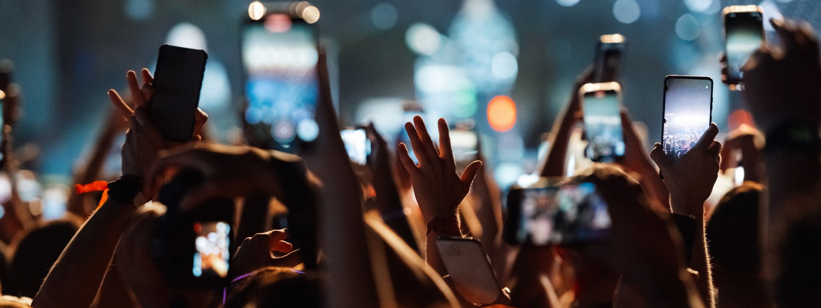 Журнал/K-pop: что это, феномен жанра и как южнокорейская музыка захватила мир