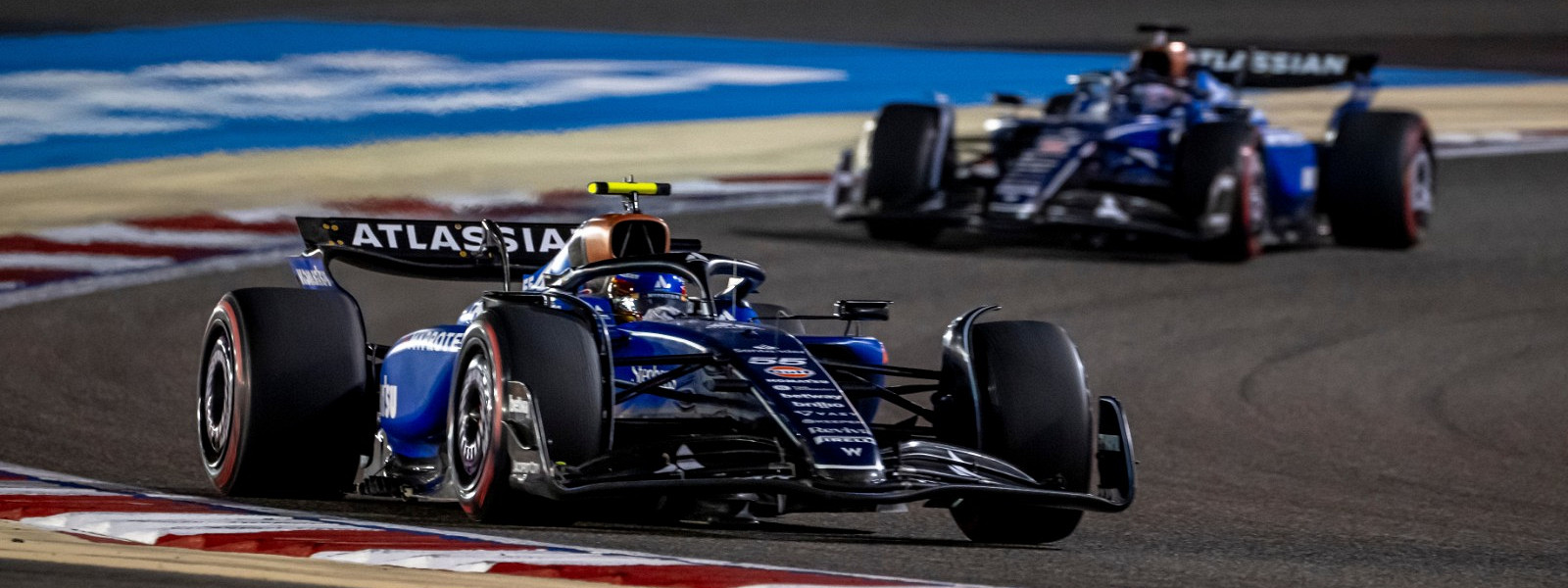 Журнал/Сколько стоит съездить на «Формулу-1»: разбираемся в тратах