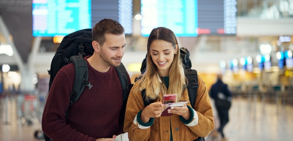 Журнал/Знакомиться в авиапутешествиях стало проще: самолетный Tinder
