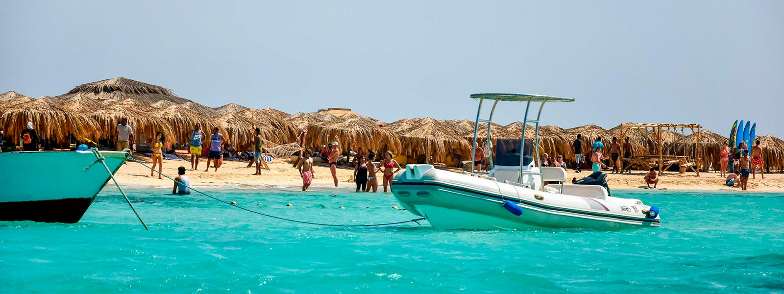 Журнал/Гид напился и все время бегал к нам за догонкой: отдых с приключениями в Хургаде