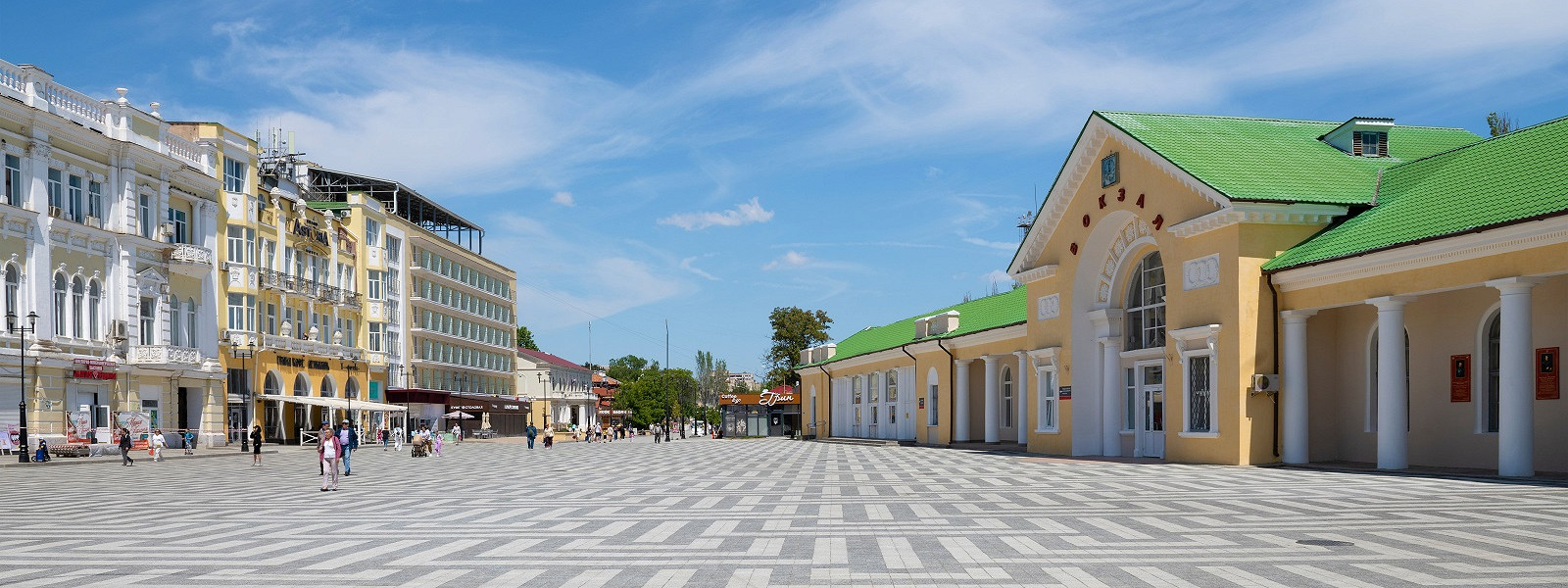 Журнал/Что посмотреть в Феодосии за один день