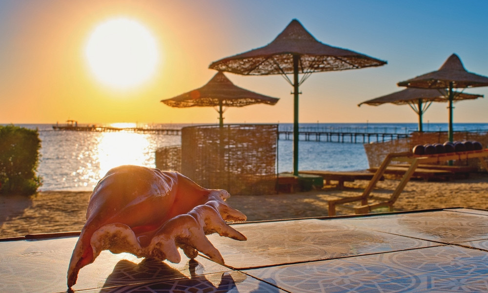 Журнал/Где провести идеальные зимние каникулы: подборка теплых направлений без лишних переплат