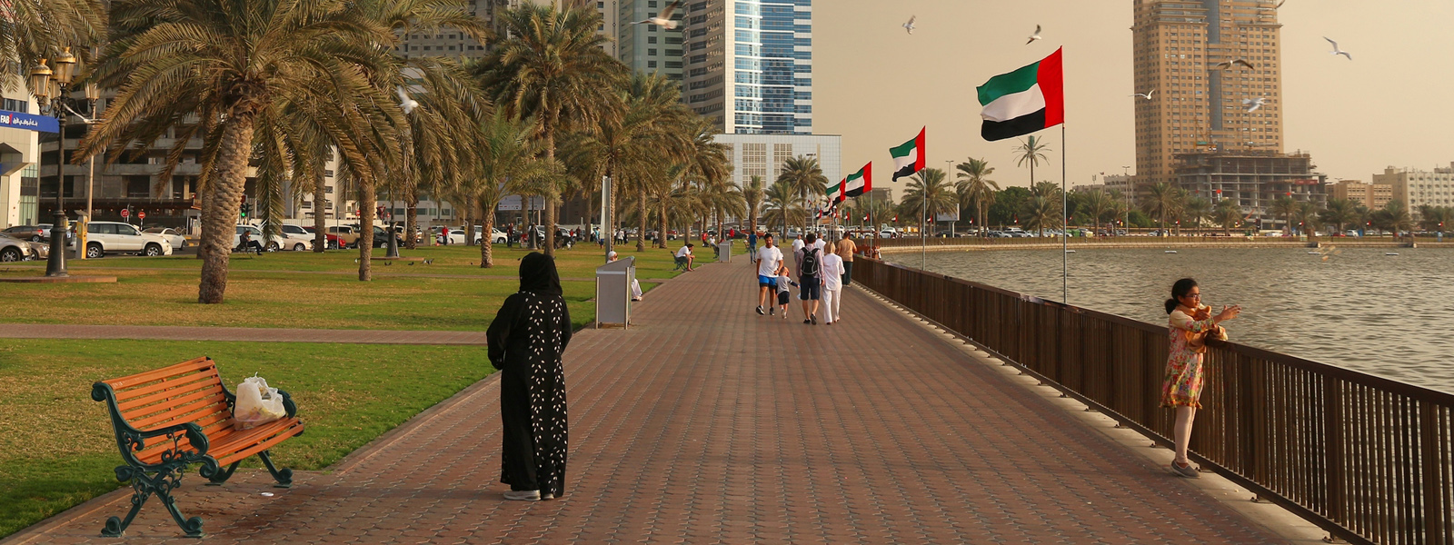 Журнал/На что жалуются отдыхающие в ОАЭ: главные минусы страны