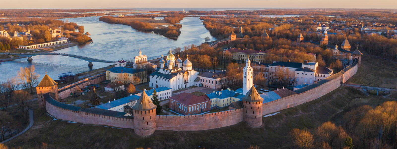 Журнал/Не хуже, чем в Европе: 8 не самых известных городов России, достойных посещения