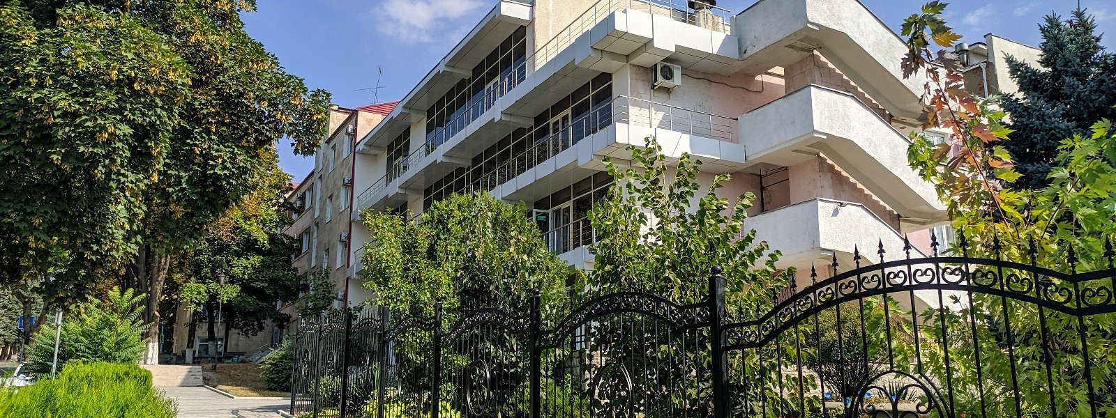 Журнал/6 лечебных курортов, где можно восстановиться после ковида
