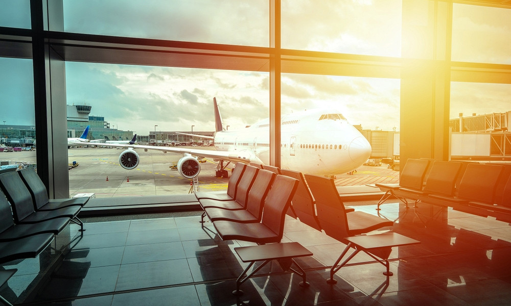 Журнал/Пересадка не враг: как сложные маршруты делают авиабилеты дешевле