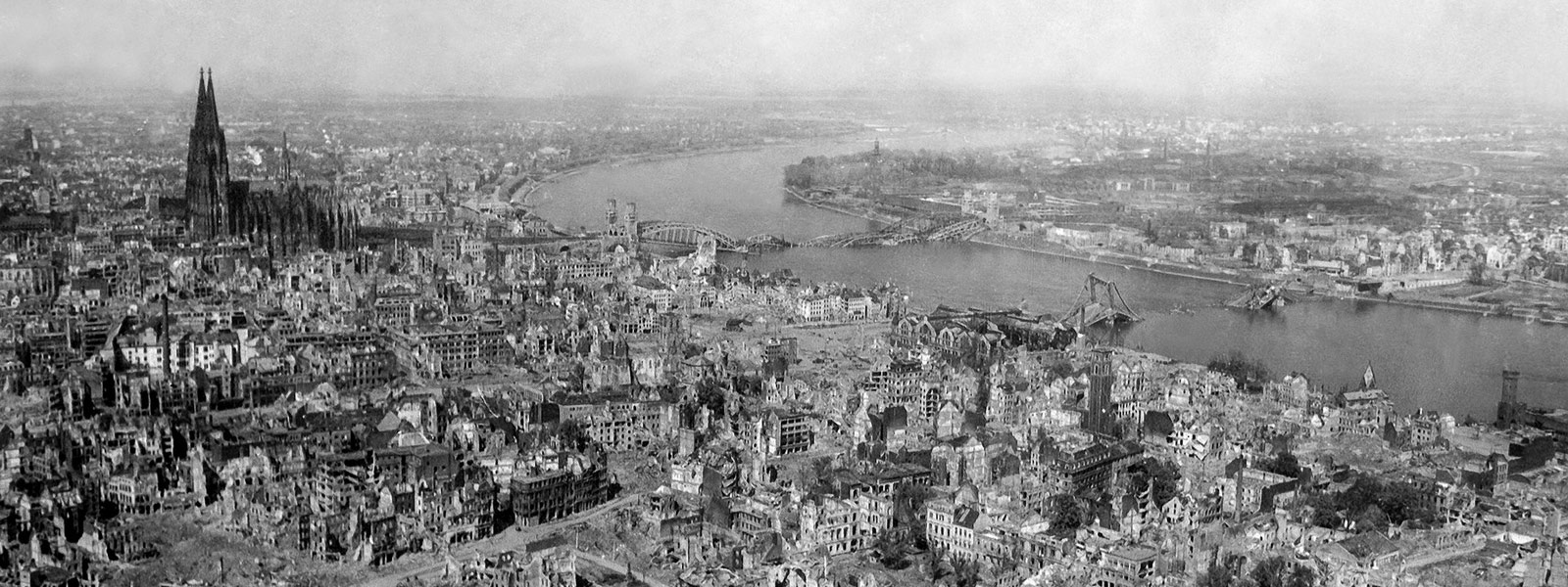 Журнал/Разрушенные войной и возвращенные к жизни: фото городов Европы тогда и сейчас