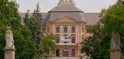 Лицеум в Эгере