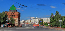 Площадь Минина и Пожарского в Нижнем Новгороде
