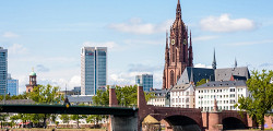 Старый мост Франкфурта