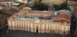 Капитолий Тулузы