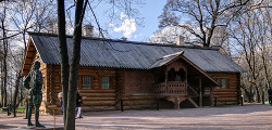 Домик Петра I в Коломенском