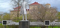 Памятник А. С. Пушкину в Элисте