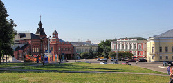 Соборная площадь Владимира