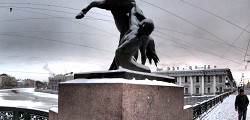 Аничков мост