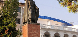 Памятник Владимиру Великому в Севастополе
