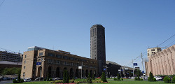 Сардарский дворец