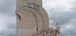 Памятник первооткрывателям Лиссабона